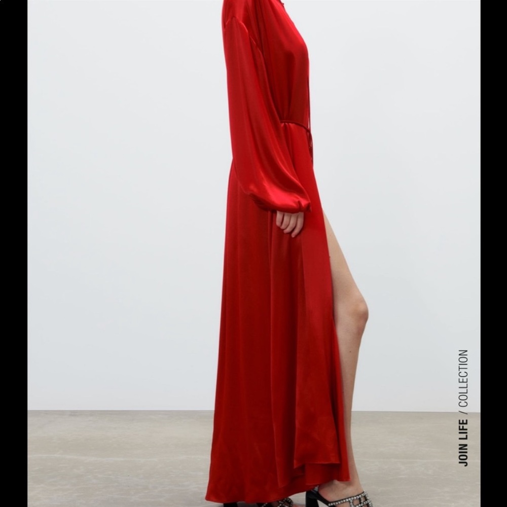 Zara red Cape dress with black mask Halloween limited edition - Picture 15 of 16